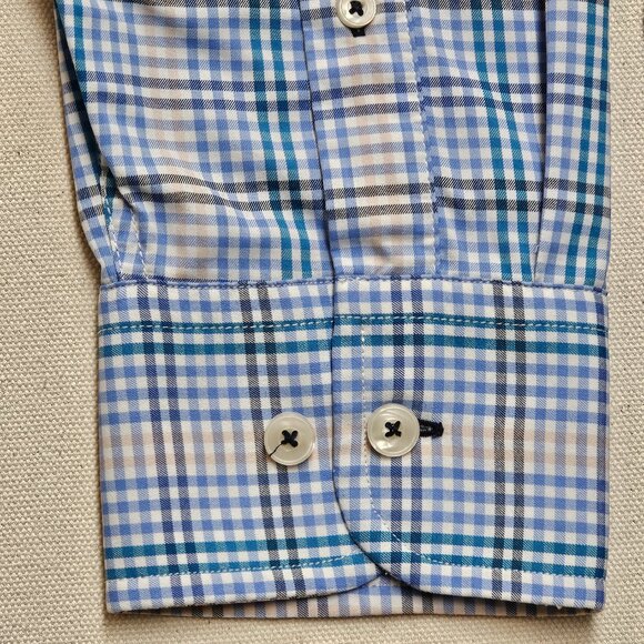 UNTUCKit Relaxed Fit Button Down XL - Picture 5 of 6